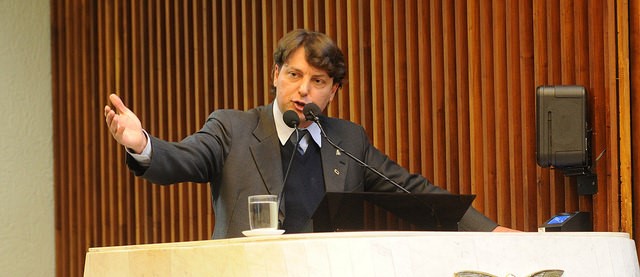 Anibelli Neto defende agilidade nas reformas do governo Temer