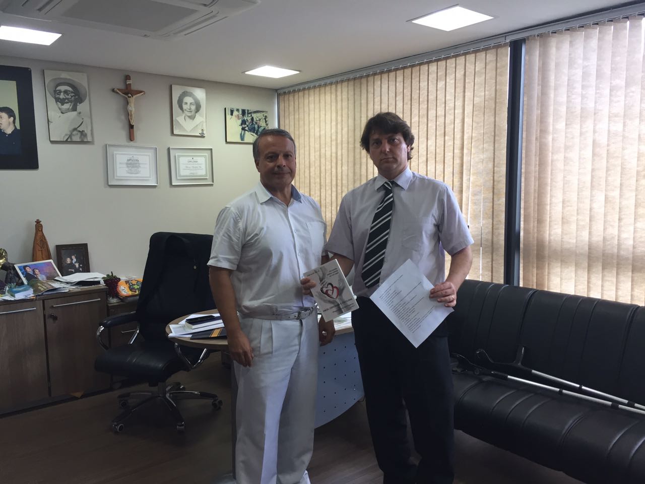 Dr. José Jacyr Leal Junior visita o dep. Anibelli Neto