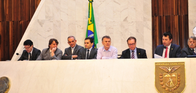 Anibelli Neto Participa da Audiência Pública de não Prorrogação dos Pedágios no Paraná.