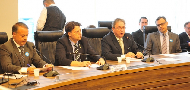 Anibelli Neto participa da Audiência Publica sobre a liberação da venda de cerveja dentro dos  estádios.