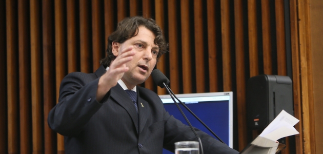 Anibelli Neto sai em defesa dos auditores fiscais do Paraná