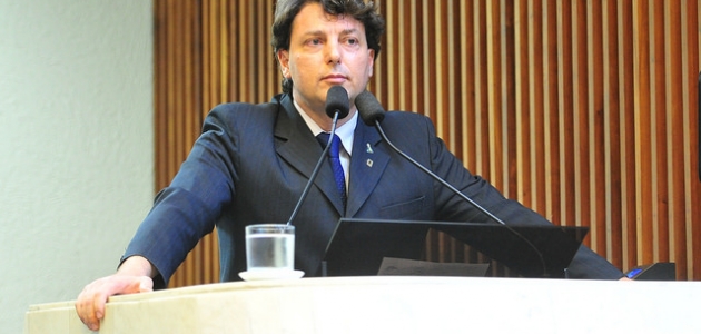 Anibelli faz balanço dos oito anos do governo Richa no Paraná