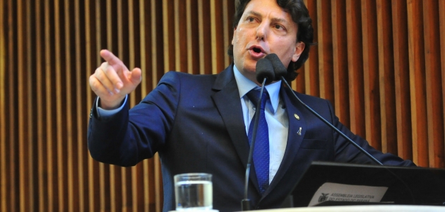 Anibelli critica retirada do projeto que reajustava salário do funcionalismo