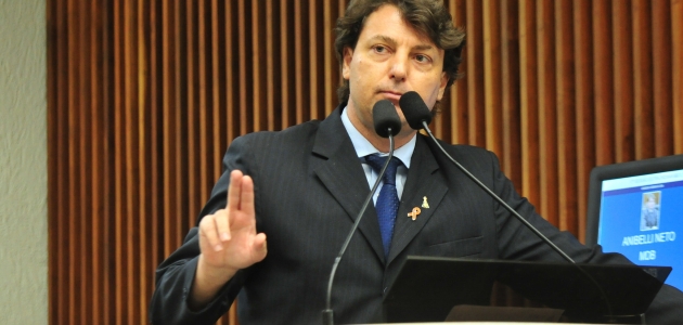 Anibelli Neto defende Previdência Social do Paraná.