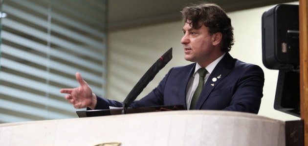 Transporte de cadáveres: Projeto de Anibelli Neto agora é lei