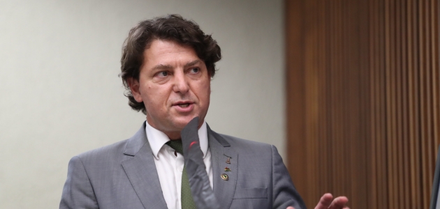 Aprovadas diretrizes para programa que busca a inserção de mulheres vítimas de violência no mercado de trabalho