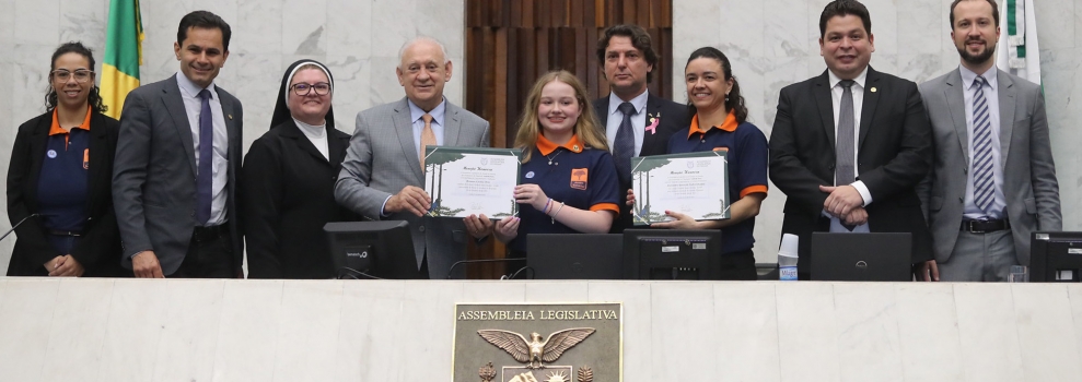 Jovem Senadora 2023: estudante Roxanne Alves recebe Menção Honrosa na Assembleia Legislativa por proposição do deputado Anibelli Neto (MDB)