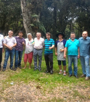 Anibelli Neto prestigia a Festa da Melancia em Paula Freitas.