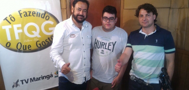 Deputado Anibelli Neto concede entrevista à Rede de Rádios em Paranavaí.