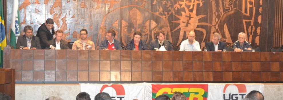 Frente Parlamentar em Defesa da Classe Trabalhadora realiza evento de lançamento