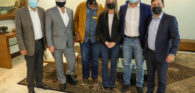 Governador garante pedido do deputado Anibelli Neto para construção de ponte entre Japurá a São Carlos do Ivaí