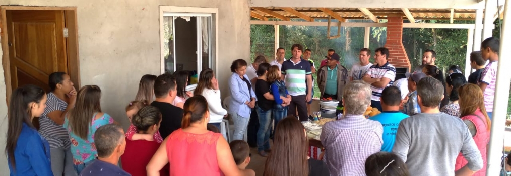 Anibelli visita amigos em Quatro Barras