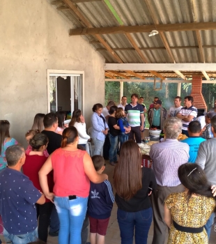 Anibelli visita amigos em Quatro Barras