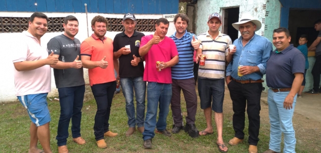 Visitando os amigos de Cerro Azul