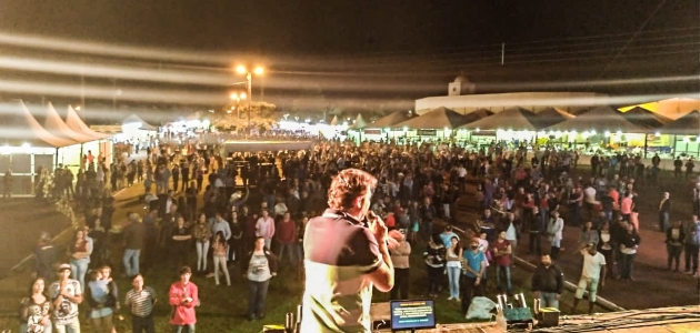 Em Mauá da Serra, Anibelli Neto participa da 23° Festa do Milho