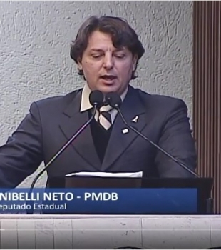 Anibelli Neto discursa em Plenário destacando o lançamento da Frente Parlamentar em Defesa dos Trabalhadores