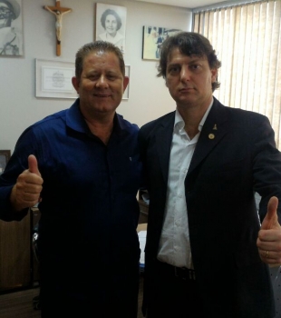 Prefeito de Munhoz de Melo visita Anibelli Neto