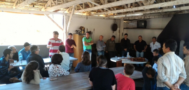 Deputado Anibelli Neto participa de reunião do PMDB de Chopinzinho