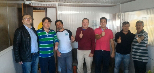 Deputado Anibelli Neto visita Paula Freitas