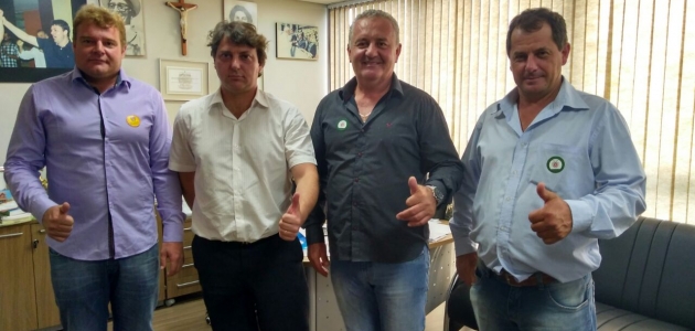 Lideranças de Nova Prata do Iguaçu visitam Deputado Anibelli Neto