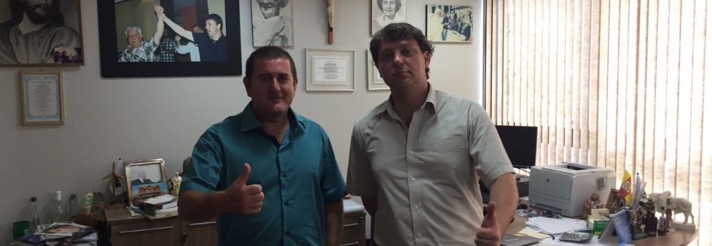 Marcio Rato ex-prefeito de Quitandinha visita o Deputado Anibelli Neto