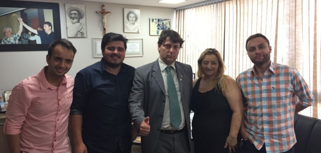 Prefeita de Agudos do Sul Luciane Teixeira visita Deputado Anibelli Neto.