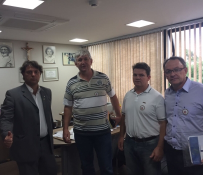 Prefeito e Secretários Visitam Deputado Anibelli