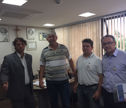 Prefeito e Secretários Visitam Deputado Anibelli