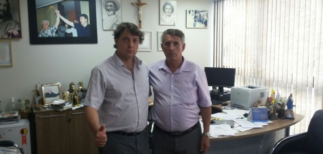 Vereador Alcídio Gomes visita Anibelli Neto