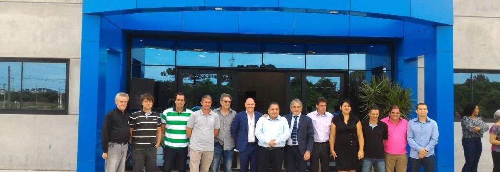 Anibelli Neto participa da inauguração da Isoelectric Brasil na cidade de Quatro Barras.