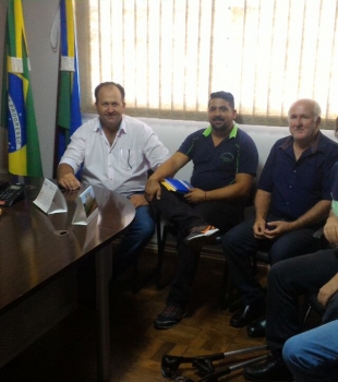 Deputado Anibelli Neto visita a Prefeita de Amaporã Terezinha Yamakawa