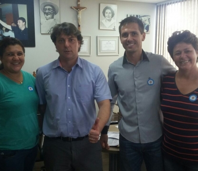 Deputado Anibelli Neto recebe amigos de Pontal do Paraná