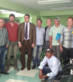 Deputado Anibelli Neto visita sede do INCRA (Instituto Nacional de Colonização e Reforma Agrária) com prefeito de Clevelândia Ademir Gueller do PMDB