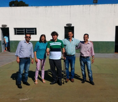 Deputado Anibelli visita a APAE de Rio Bom.