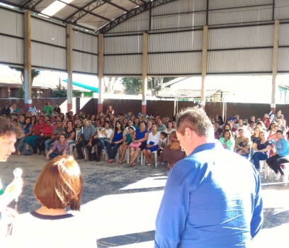 Deputado Anibelli participa de Festa em homenagem as  mães na cidade de Cambira