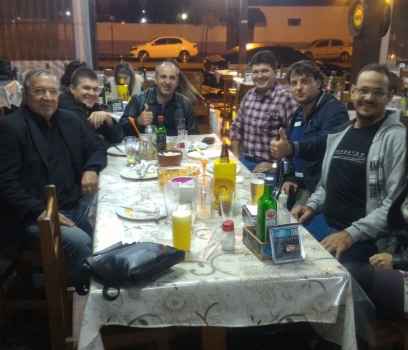 Anibelli Com amigos de Uniflor e Atalaia