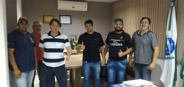 Anibelli Neto visita Mauá da Serra.