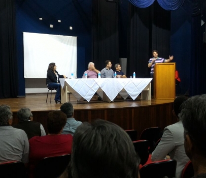 Reunião em São Jorge do Ivaí.