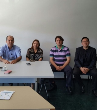 Anibelli Neto visita sede da AMPEC-MICROPAR em Paranavaí.