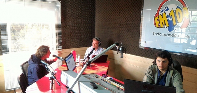 Rádio 104 FM realiza bate-papo com Deputado Anibelli Neto