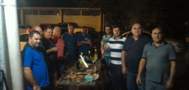 Reunião na Oficina do Véio Sheffer em Clevelândia.  