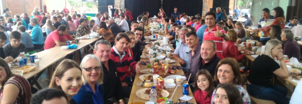 Deputado Anibelli Neto participa da Festa na Capela Sagrado Coração De Jesus na Cidade de Paula Freitas.