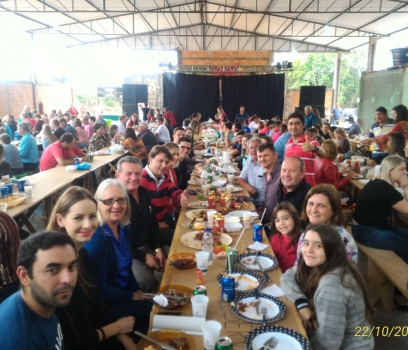 Deputado Anibelli Neto participa da Festa na Capela Sagrado Coração De Jesus na Cidade de Paula Freitas.