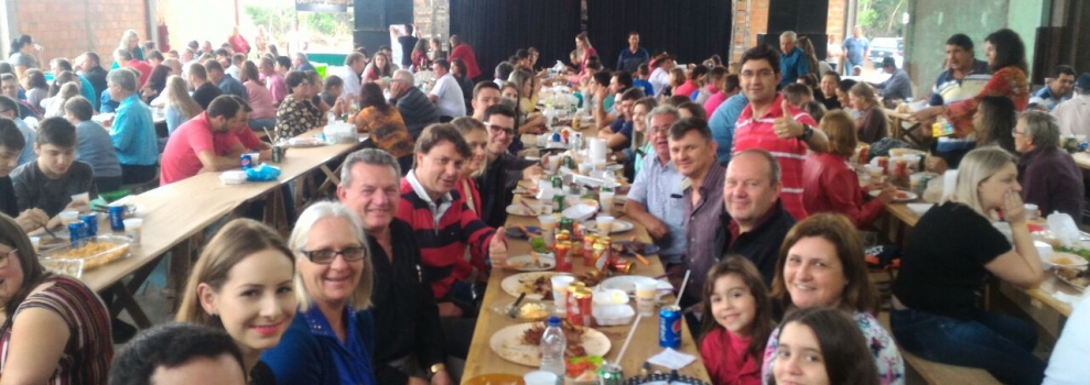 Deputado Anibelli Neto participa da Festa na Capela Sagrado Coração De Jesus na Cidade de Paula Freitas.