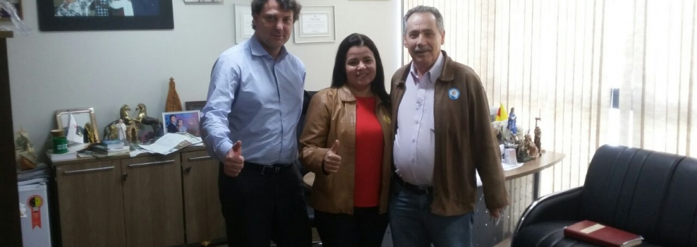 Deputado Anibelli Neto recebe amigos de Doutor Camargo.