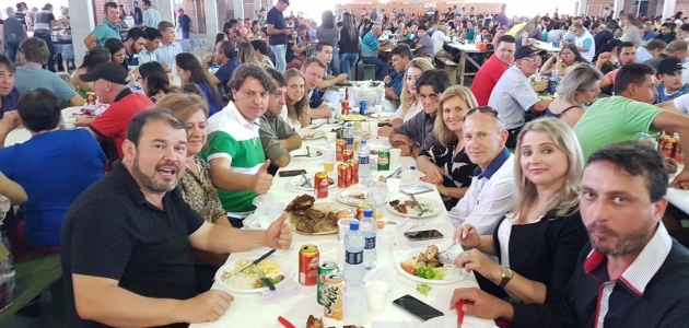  Anibelli na homenagem à Padroeira de Piên, Nossa Senhora das Graças.  