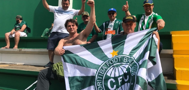 Torcida Coxa Branca em Chapecó.