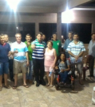   Reunião em Godoy Moreira.