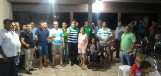   Reunião em Godoy Moreira.