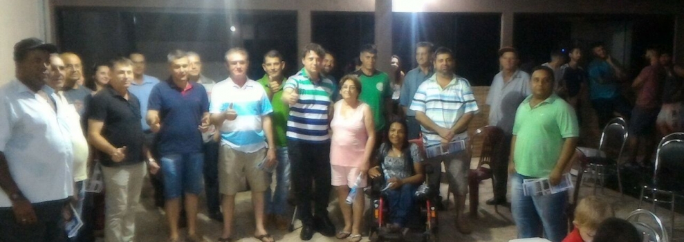   Reunião em Godoy Moreira.